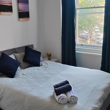 The Butterfly Apartment, Edinburgh City ภายนอก รูปภาพ