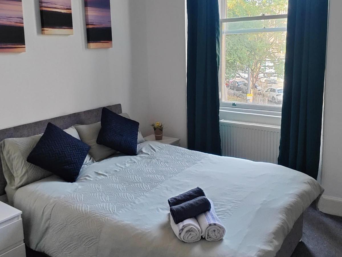 The Butterfly Apartment, Edinburgh City ภายนอก รูปภาพ