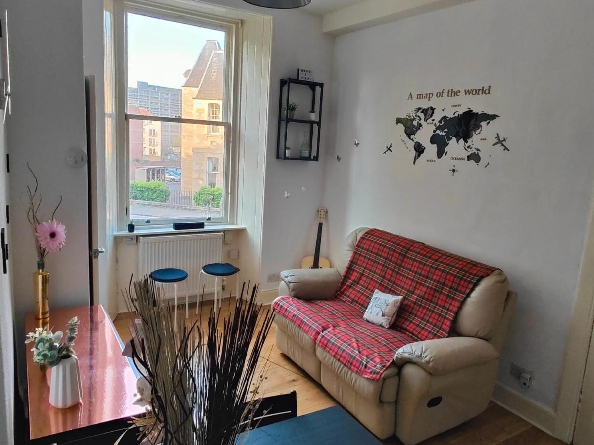 The Butterfly Apartment, Edinburgh City ภายนอก รูปภาพ