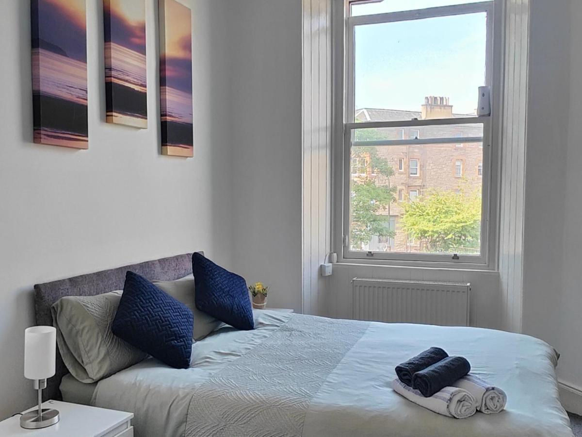 The Butterfly Apartment, Edinburgh City ภายนอก รูปภาพ