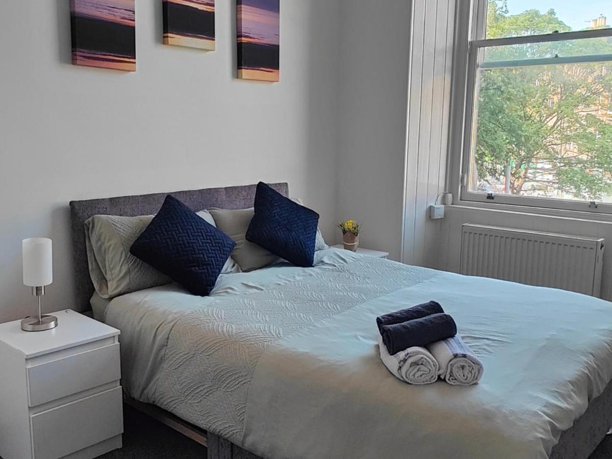 The Butterfly Apartment, Edinburgh City ภายนอก รูปภาพ