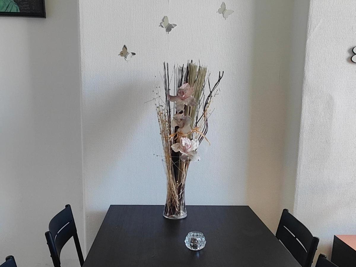 The Butterfly Apartment, Edinburgh City ภายนอก รูปภาพ